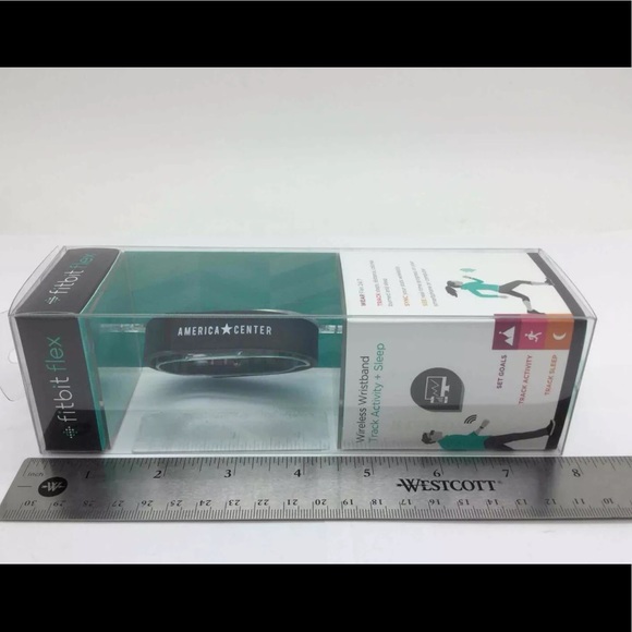 Fitbit Flex Track Activity/Sleep Health Watch NIB - Picture 2 of 2